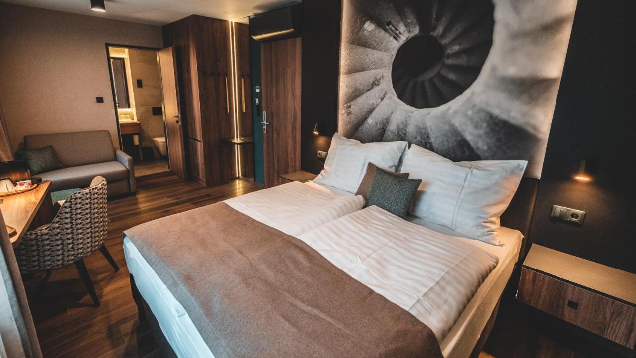 Mediterraneo Luxury Room Esztergom Bagian luar foto