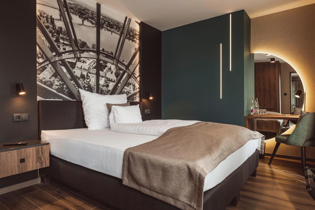 Mediterraneo Luxury Room Esztergom Bagian luar foto